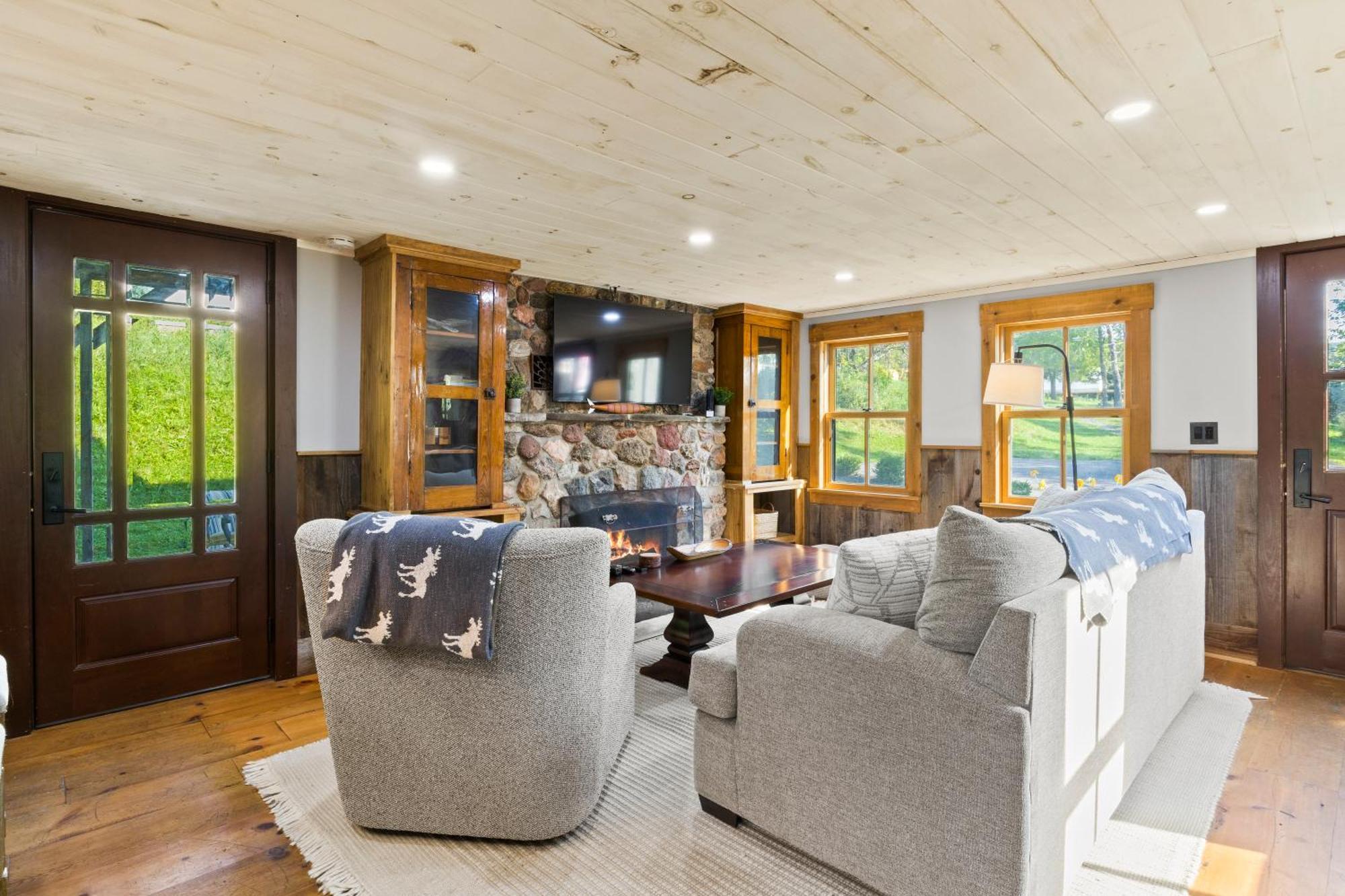 Cozy Two Bedroom Home On Canandaigua Lake Rushville Buitenkant foto